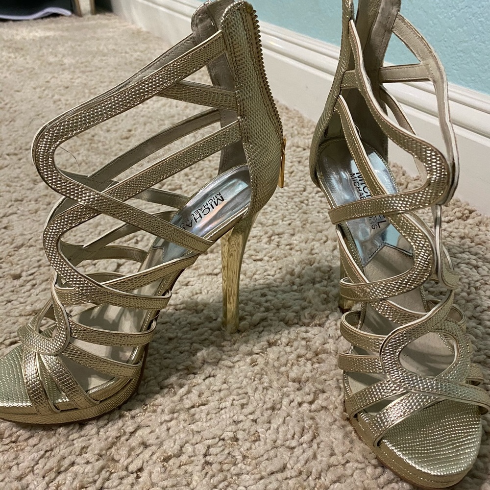 Michael Kors Gold heels